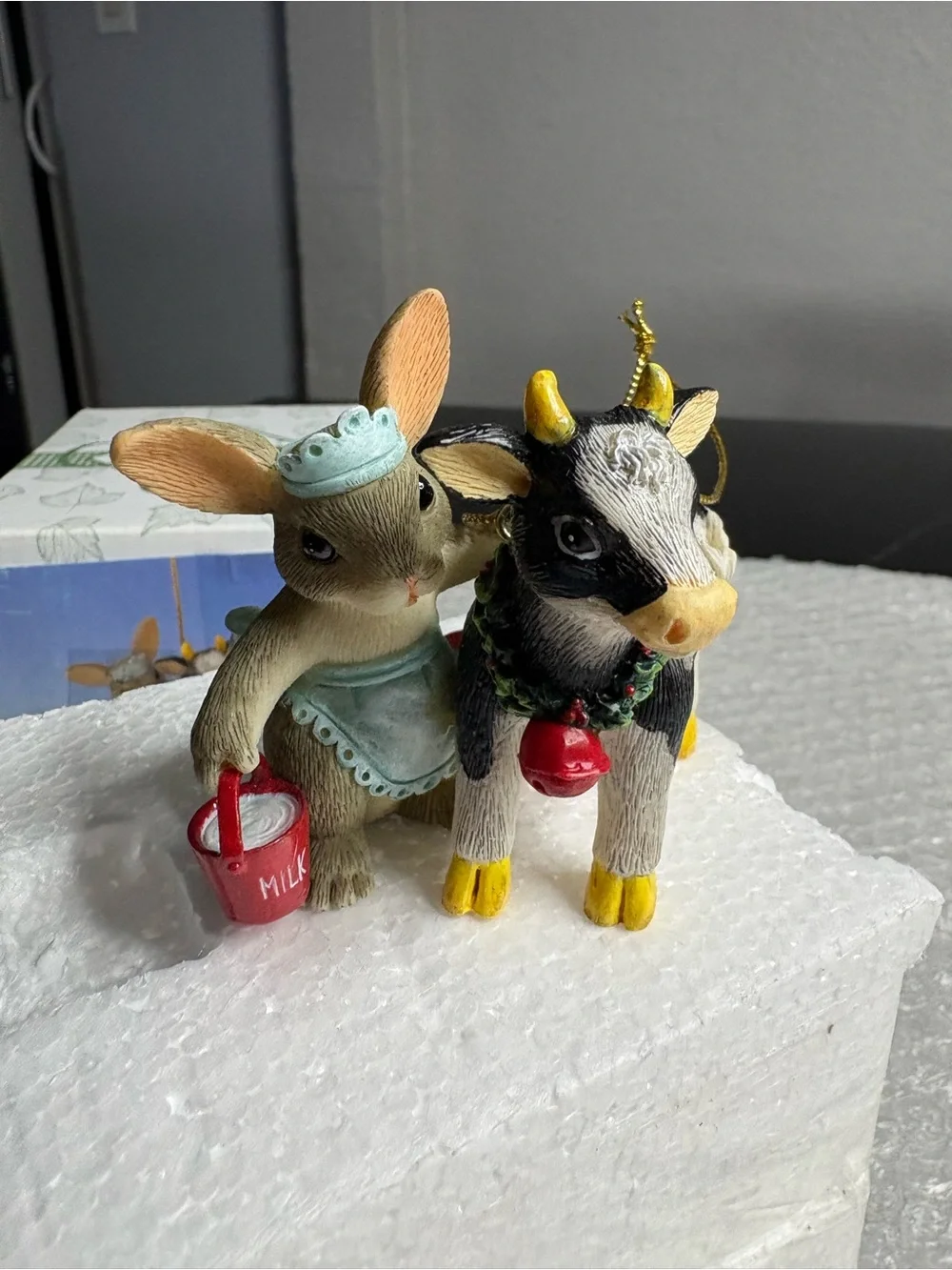 Fitz & Floyd charming tails Eight Maids-a-Milking ornament